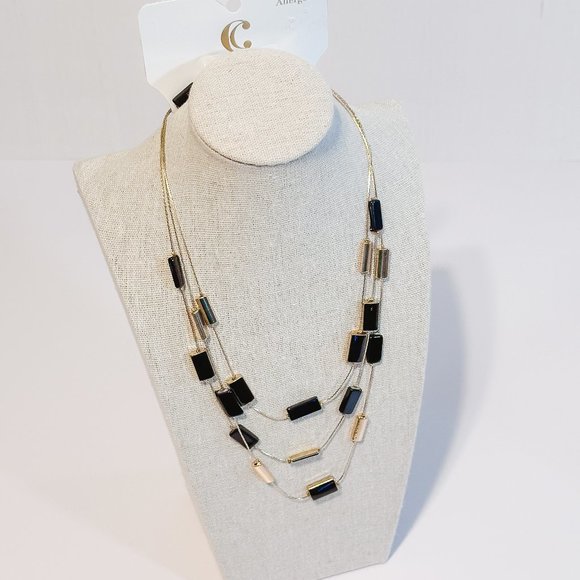 NWT Charming Charlie Necklace and Earring set - Picture 1 of 3